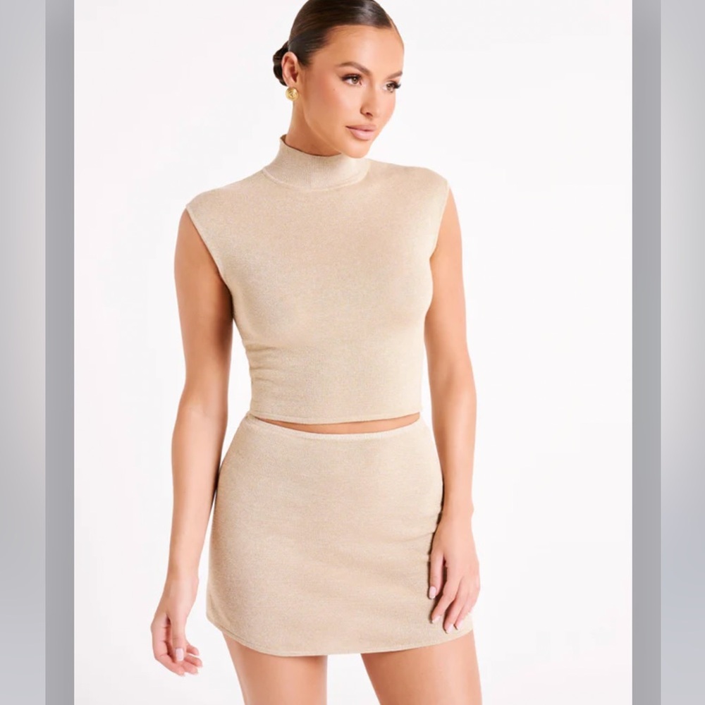 NWT Meshki Full Top and Skirt set